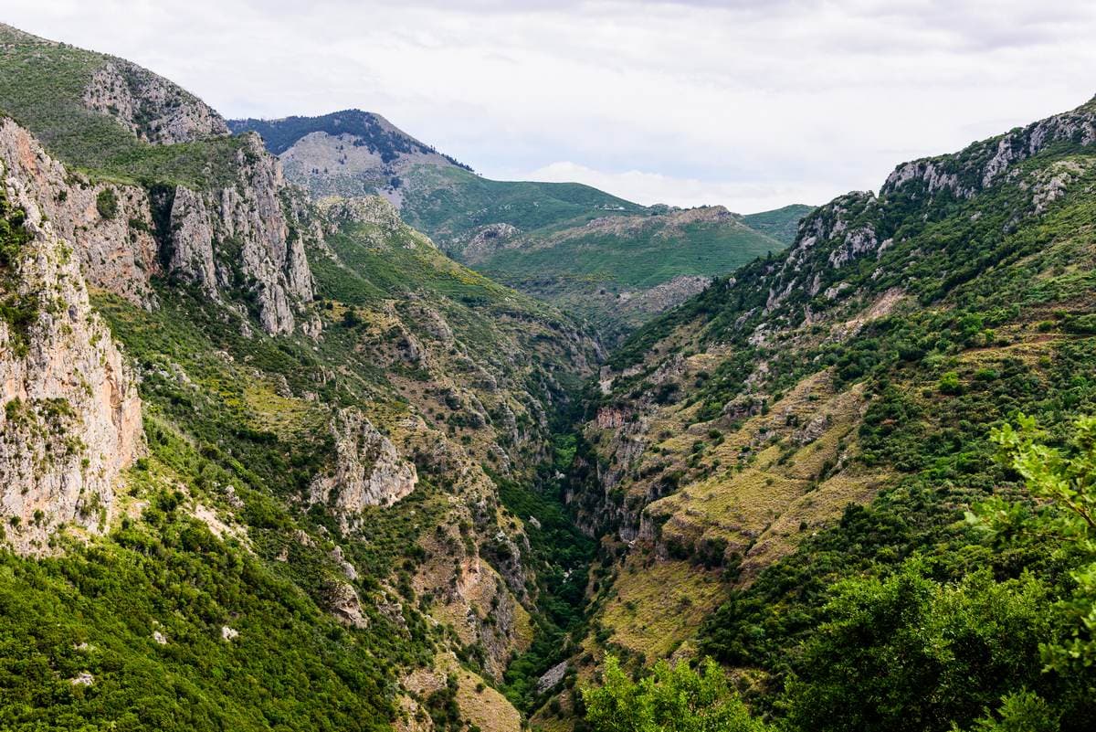 Hiking Ridomo Gorge 2