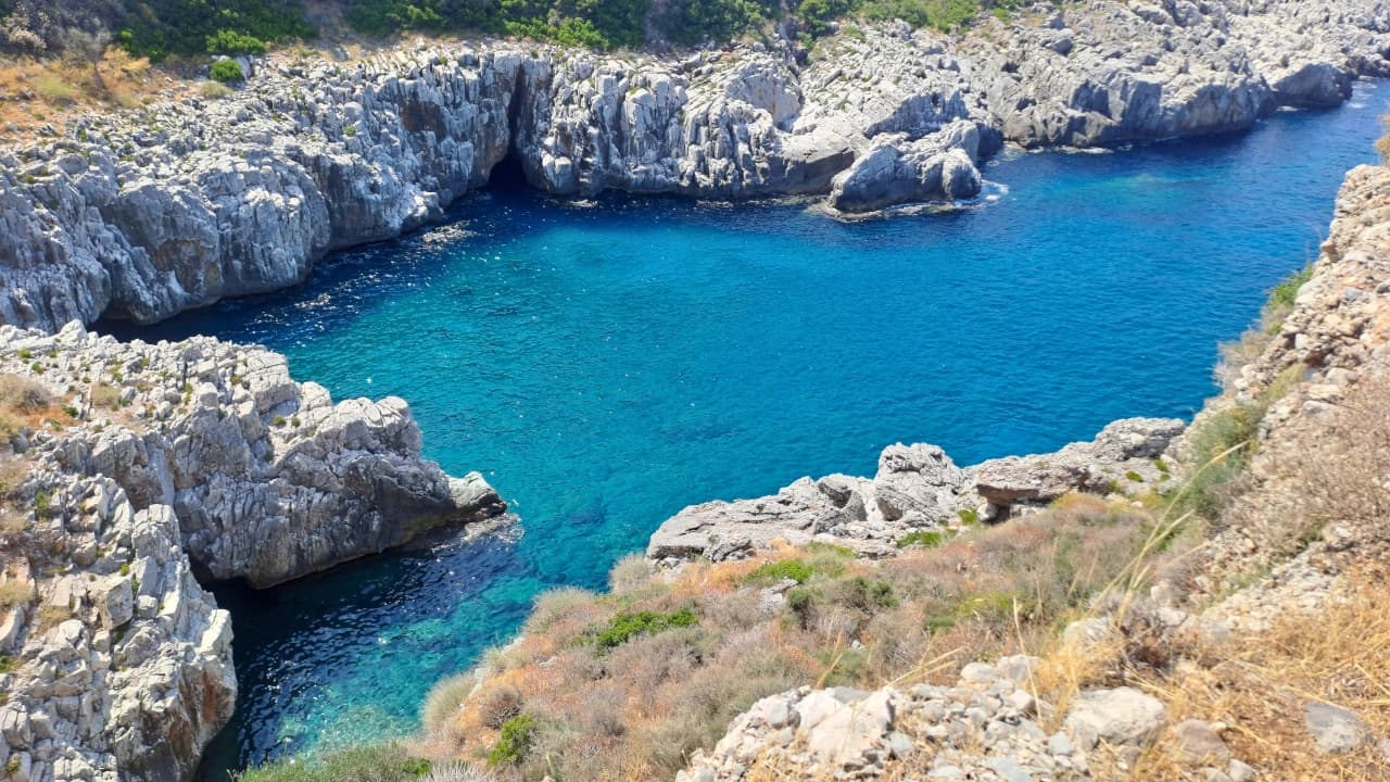 trachila incredible turquoise cove