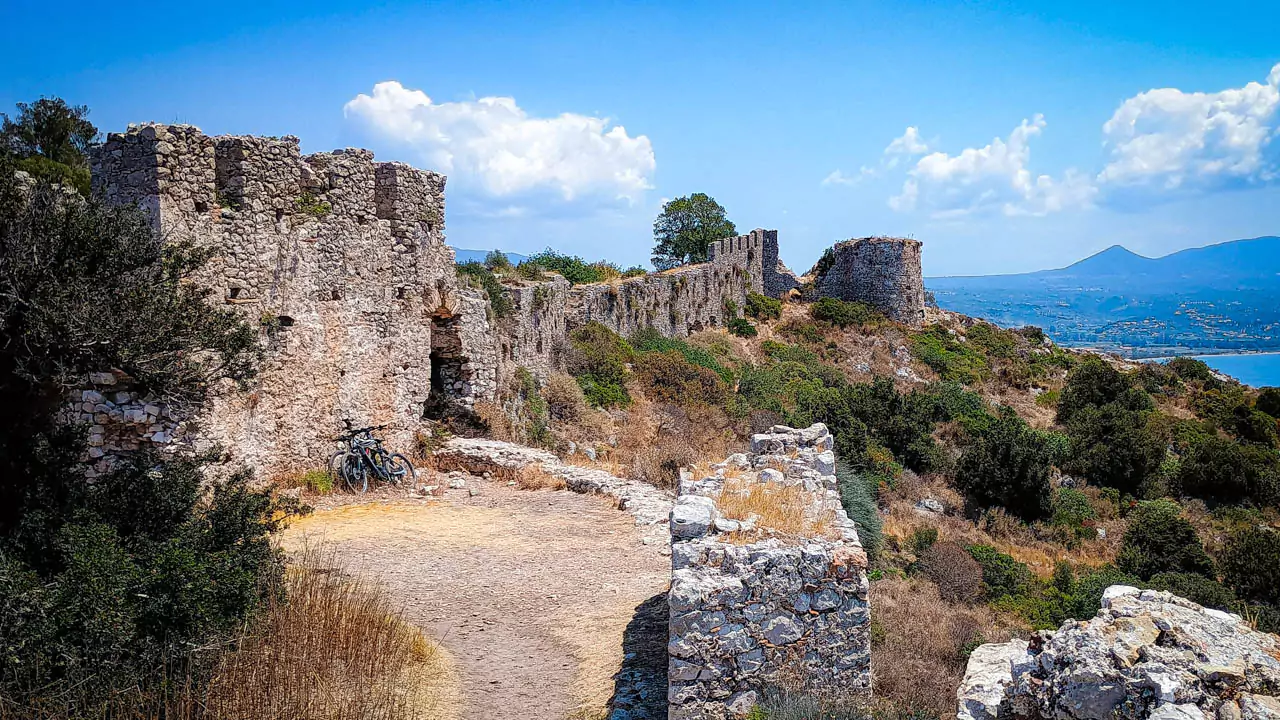Explore Messinia-Old Navarino Castle with a view to Navarino bay