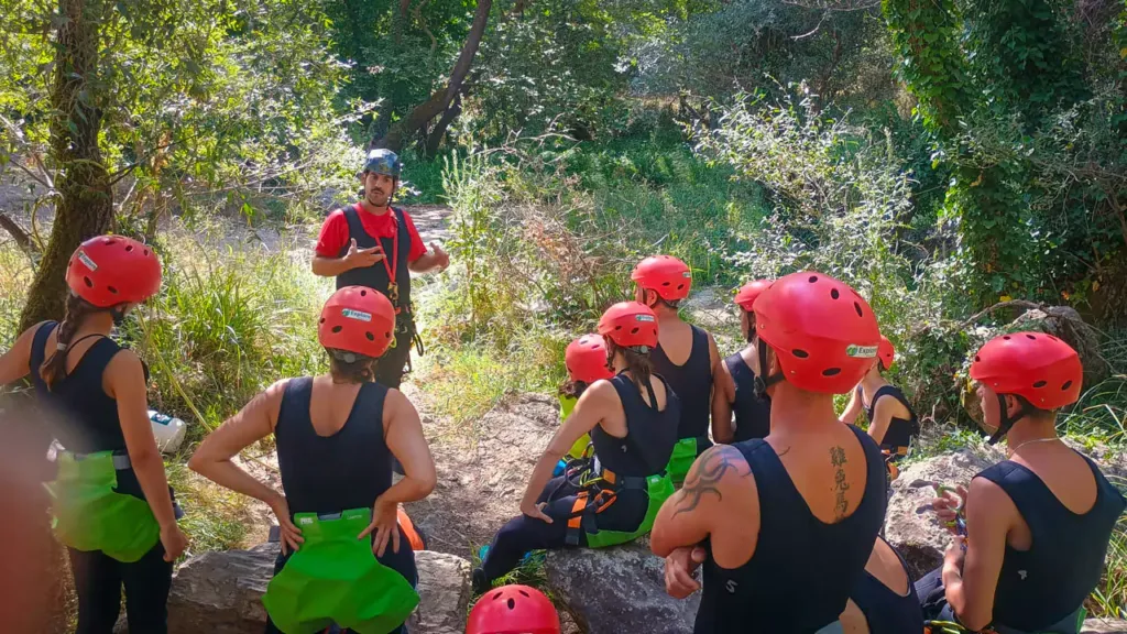 explore messinia polylimnio fotis doing the lesson 67c8617b45b65